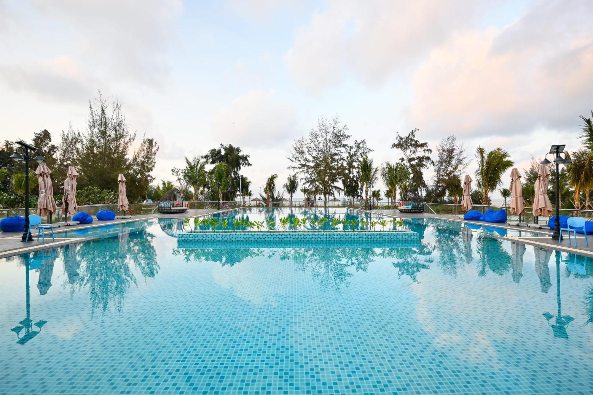 Emerald Ho Tram Resort Экстерьер фото